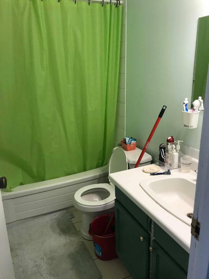 Ranny'S Private Rooms カルガリー エクステリア 写真